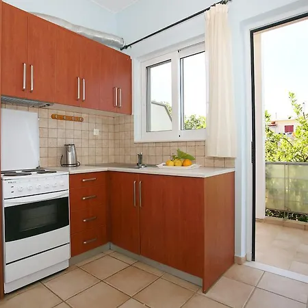 Armonia Apartment Agioi Apostoli (Crete)